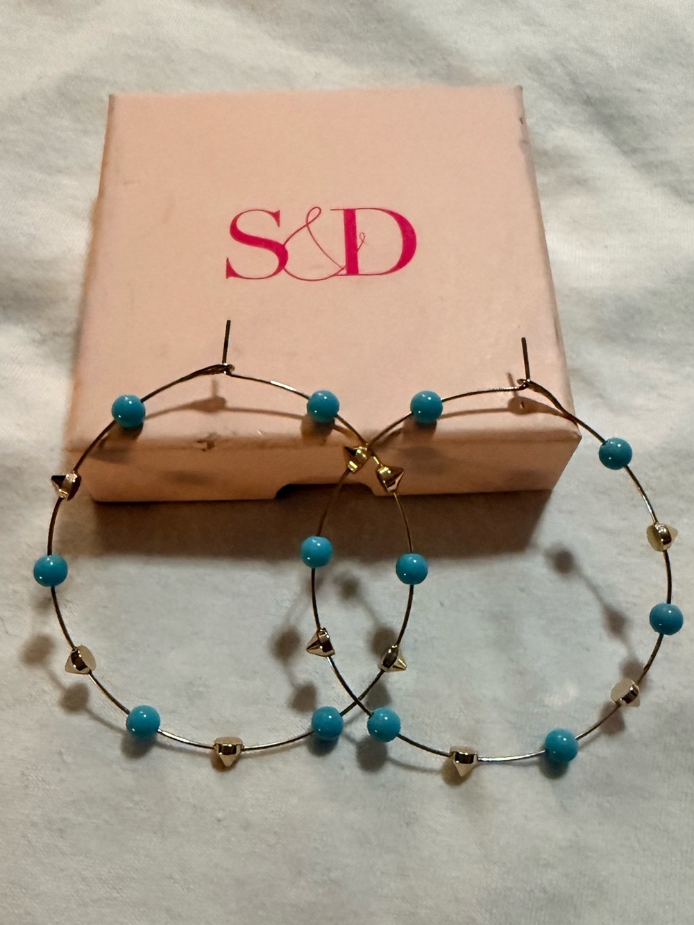 Stella & Dot Madison Blue Beaded Hoop Earrings Hook Closure Round MPN E537GTU